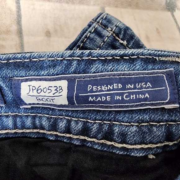 Miss Me JP6053B Low Rise Boot Cut Sequin Embellished Flap Pocket Jeans Size 28 - Picture 5 of 16